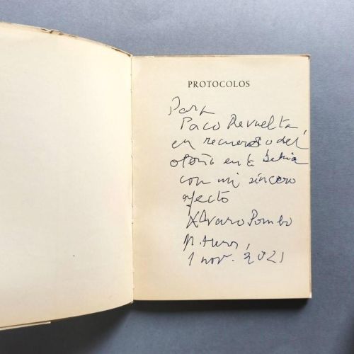 Protocolos. Respuesta inicial por Luis Felipe Vivanco. (Ejemplar dedicado.)